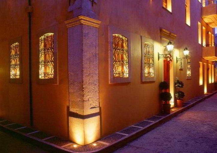 Public Area 4, Palazzino Di Corina, Crete
