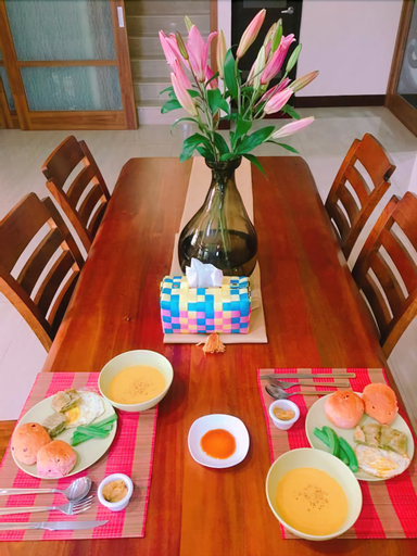 Dilly Dally B&B, Yulin