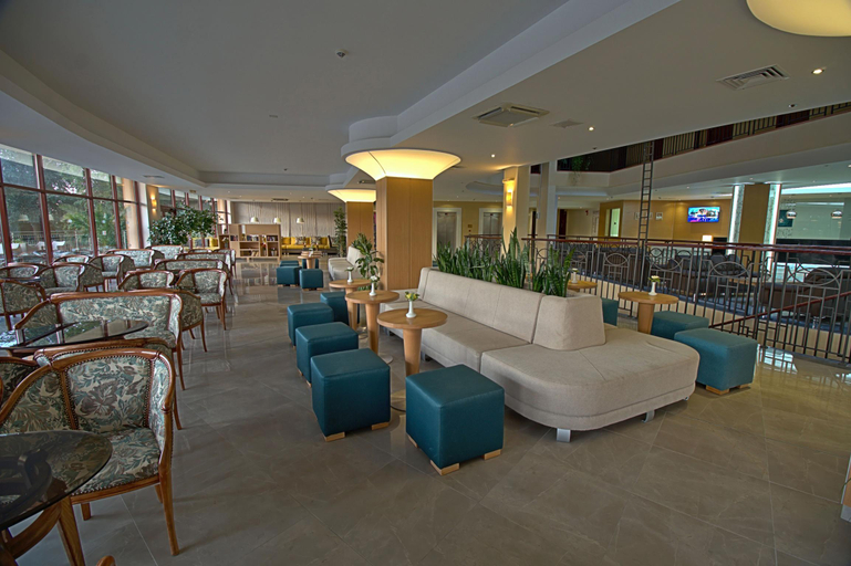 Public Area 3, Kristal, Varna