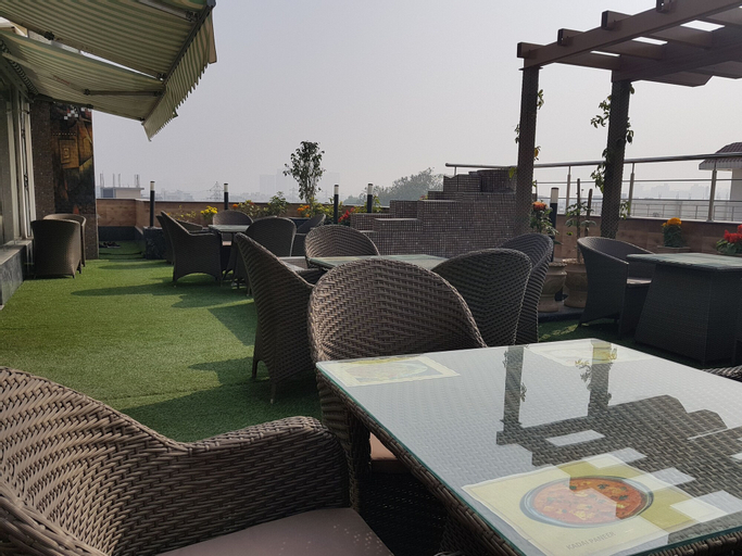 Hotel Platinum Palace, Gurgaon