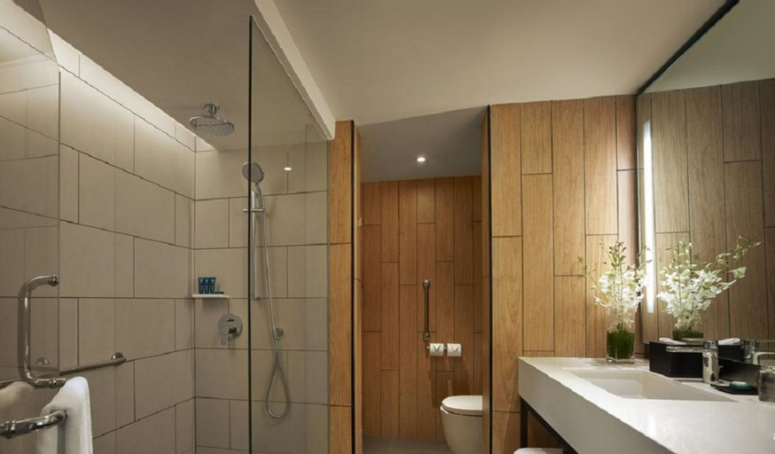 Bathroom 7