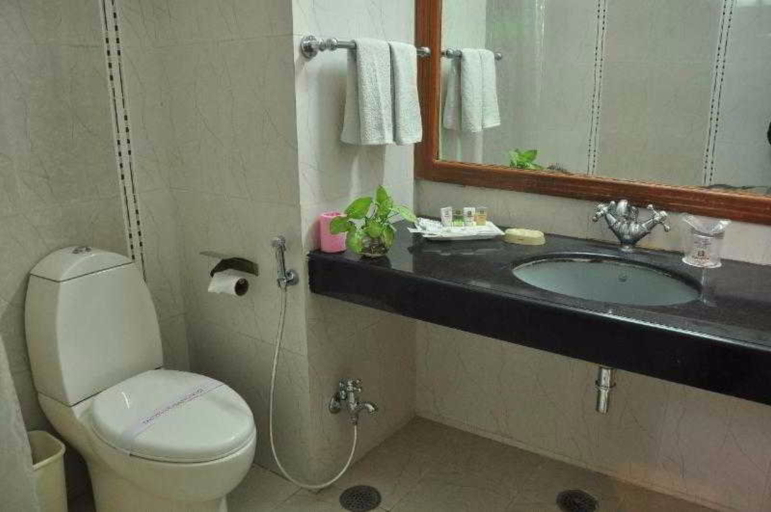 Bathroom 5, ECKO Premier Vibrant, Udaipur