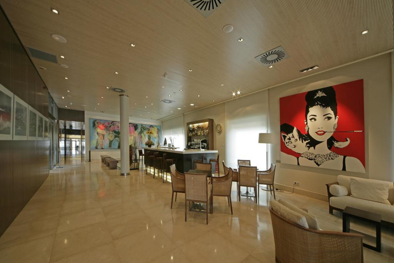 Public Area 4, Hotel Neptuno Playa & Spa, Valencia