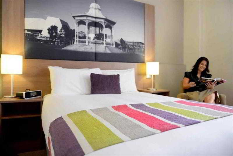 Bedroom 13
