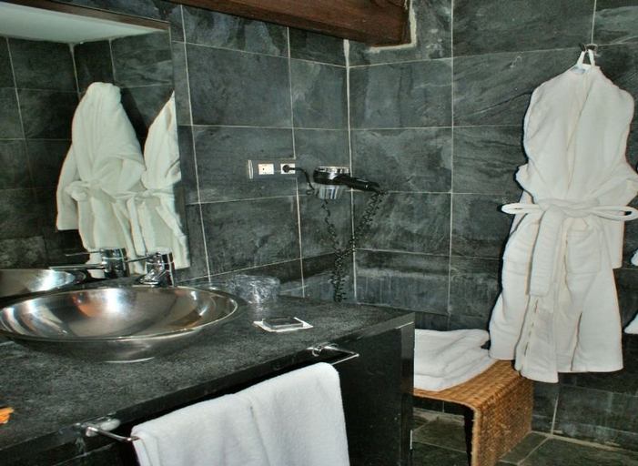 Bedroom 4, Mas Passamaner, Tarragona