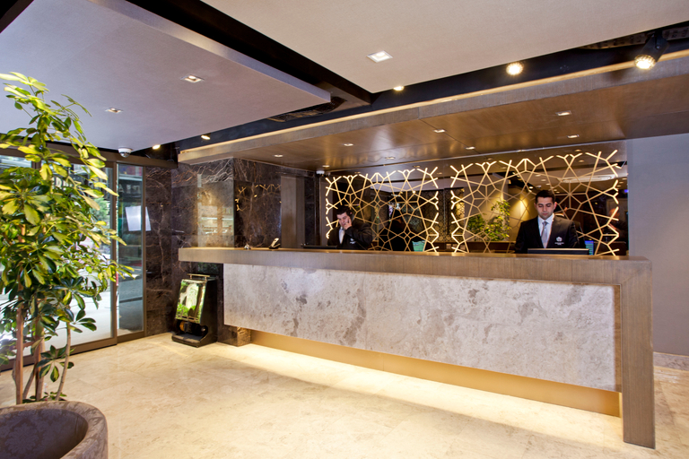 Public Area, Grand Beyazid, Fatih