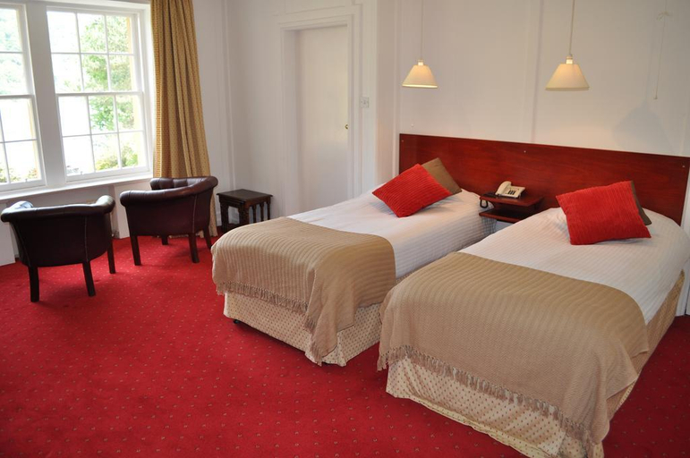 Bedroom 3, Knipoch House Hotel, Argyll and Bute