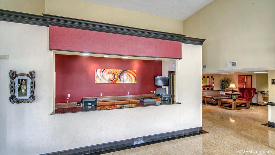 Public Area 2, Red Roof Inn Charlotte - University, Mecklenburg