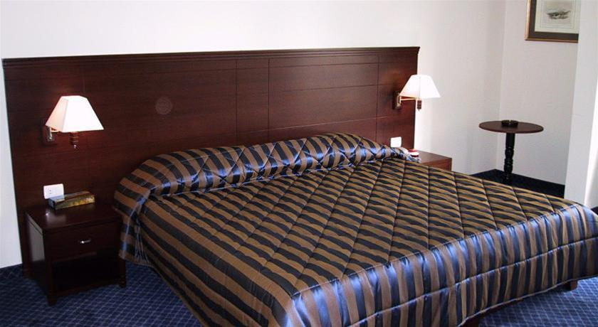 Bedroom 2, Bel Azur , Kasrouane