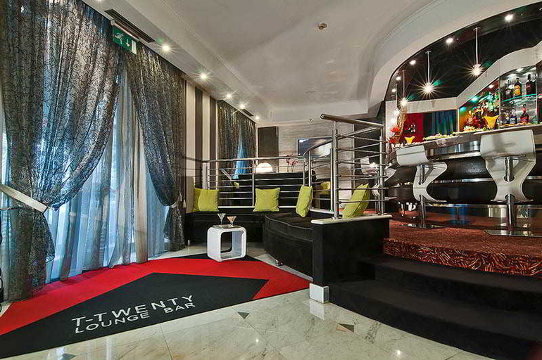 Food & Drinks 5, Hotel Ariston, Rome