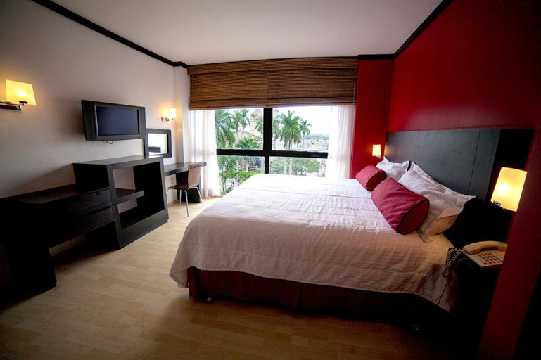 Bedroom 3, Hotel Inglaterra, Tampico