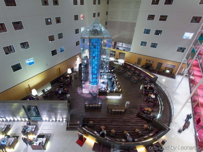 Public Area 4, Radisson Blu Hotel London Stansted Airport, Essex