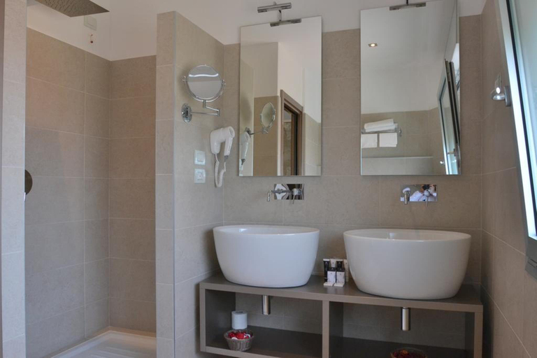 Bathroom 4, LH Hotel Sirio Venice, Venezia
