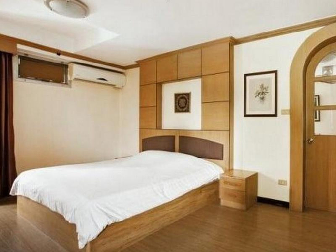 Bedroom 18