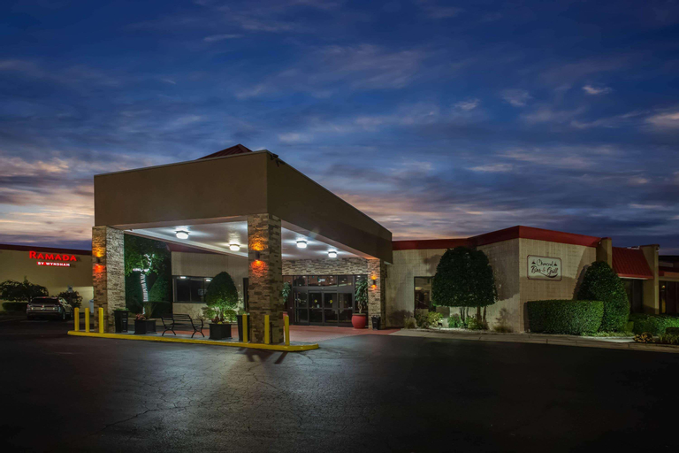 Ramada by Wyndham Statesville, Iredell