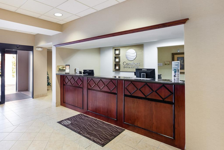 Public Area 2, Spark By Hilton San Antonio Airport, Bexar