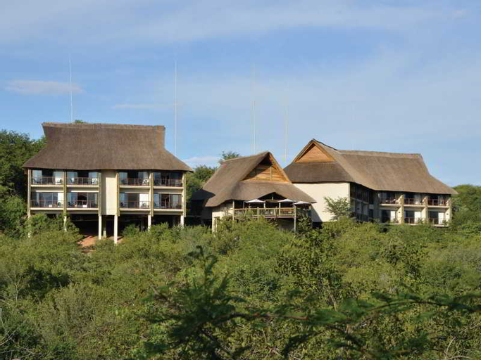 Victoria Falls Safari Club, Hwange