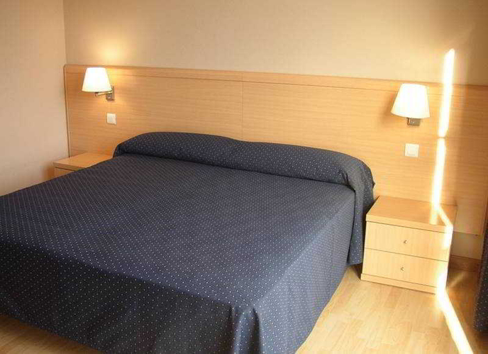 Bedroom, Puerta de Santillana, Cantabria