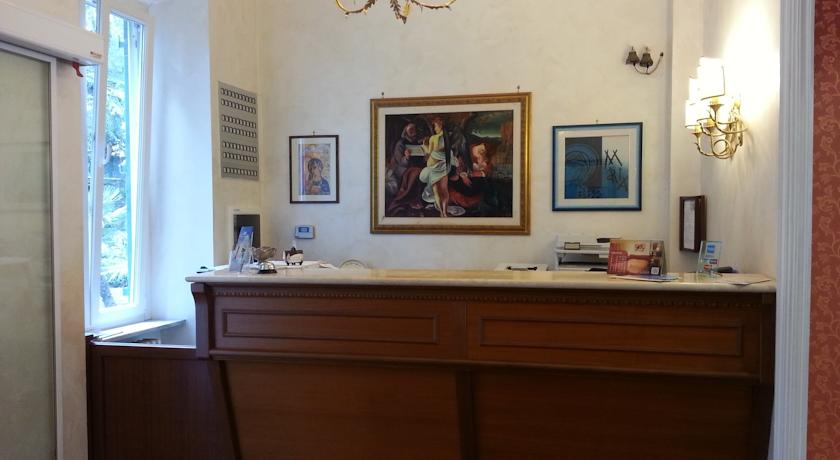 Public Area 2, Villa Ariccia, Roma