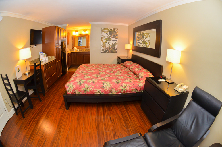 Bedroom 3, Gulfcoast Inn Naples, Collier