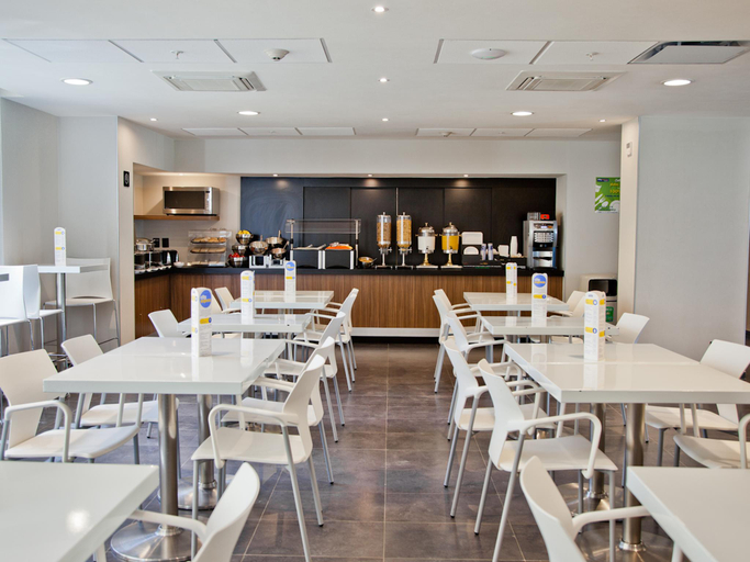 Food & Drinks 5, City Express By Marriott Leon, León