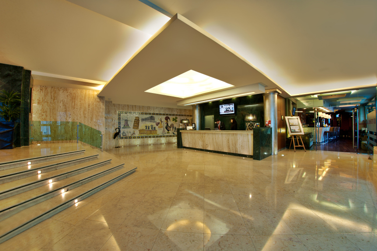 Public Area 3, TURIM Europa Hotel, Lisbon