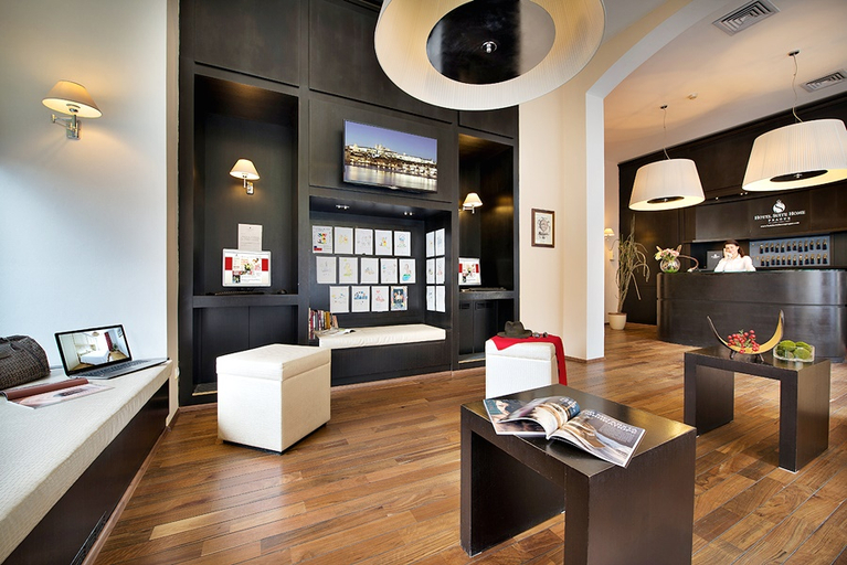 Exterior & Views 2, Hotel Suite Home Prague, Praha 1