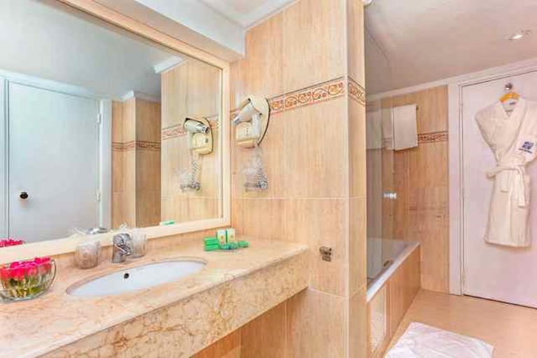 Bathroom, Atlas Asni, Marrakech
