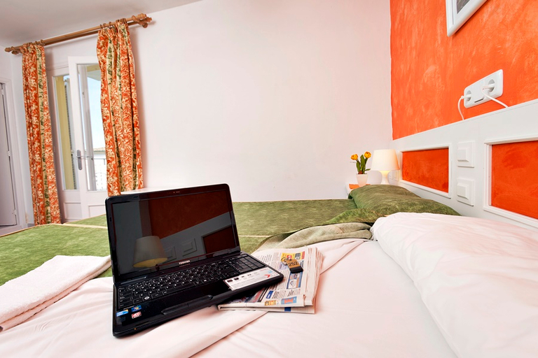 Bedroom, Apartamentos Don Miguel, Baleares