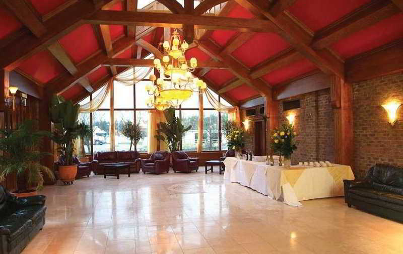 Public Area 5, Treacys Oakwood Hotel