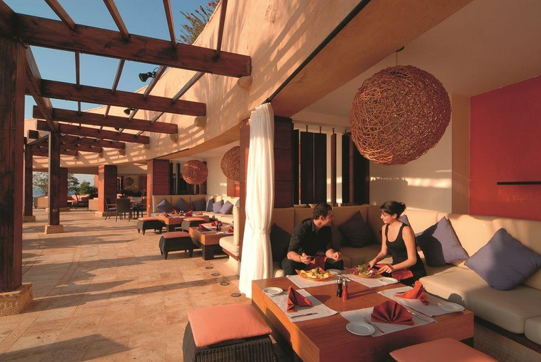 Public Area 5, Movenpick Resort & Spa Dead Sea, Shooneh Janoobiyyeh