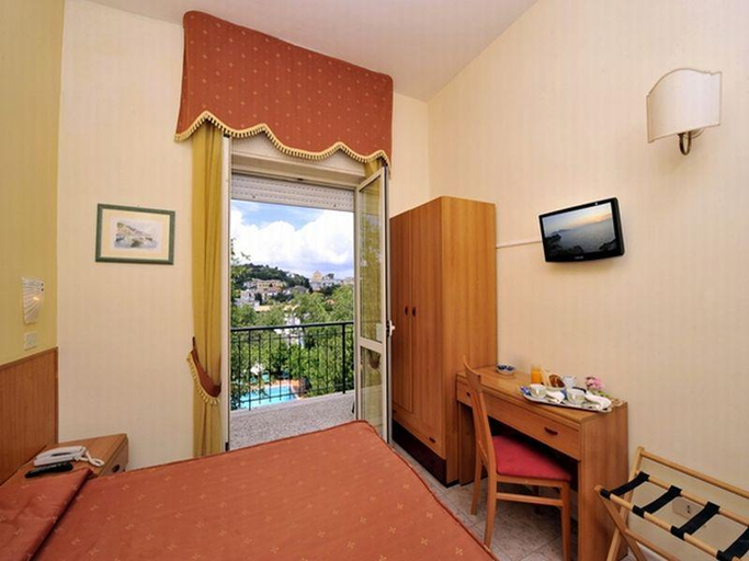Bedroom 3, Villa Fernanda, Napoli
