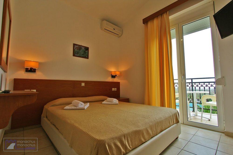 Exterior & Views 2, Monachus Monachus Apartments, Crete