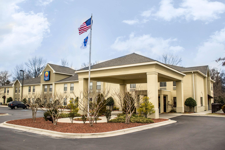 Exterior & Views 1, Comfort Inn Clinton, Sampson