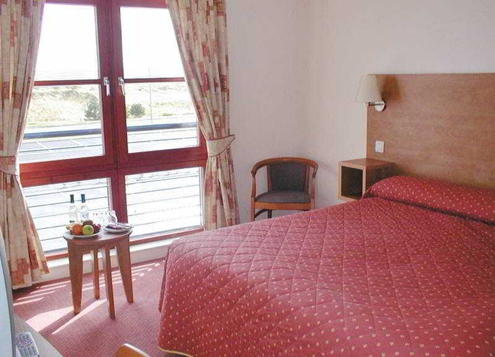 Bedroom 2, Gailes Restaurant & Hotel , North Ayrshire
