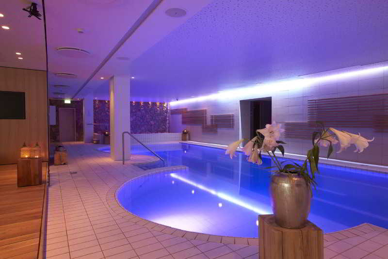 Sport & Beauty 5, Hotel Reykjavik Askja, Reykjavík