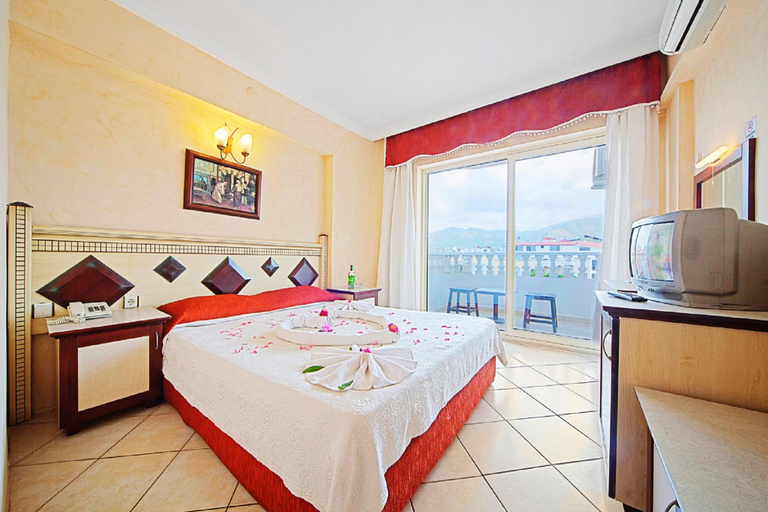 Bedroom 3, Selen Hotel Marmaris, Merkez