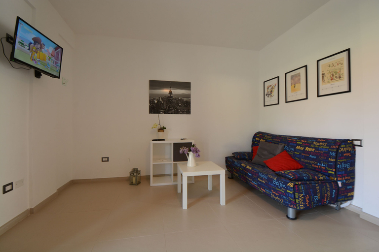 Public Area, Villa di Marinella, Salerno