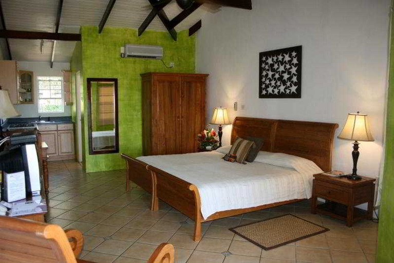 Bedroom 4, True Blue Bay Boutique Resort