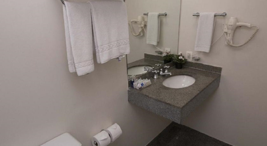 Bathroom, H4 Hotel Opera Jardins, São Paulo