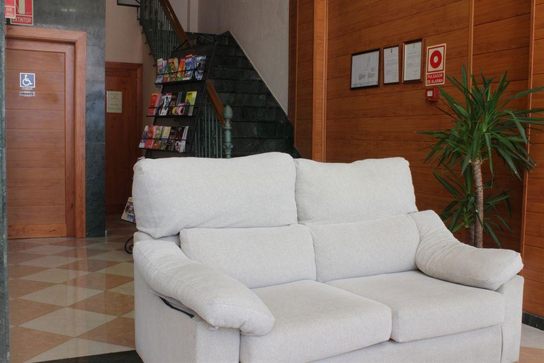Public Area 2, N-CH, Málaga