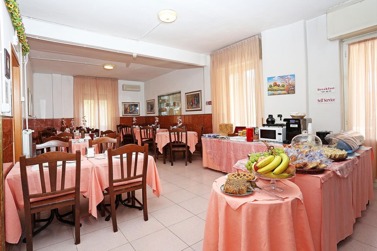 Food & Drinks 5, Athena Hotel, Rome