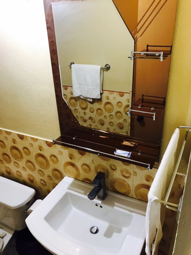 Hope Road Apartment,