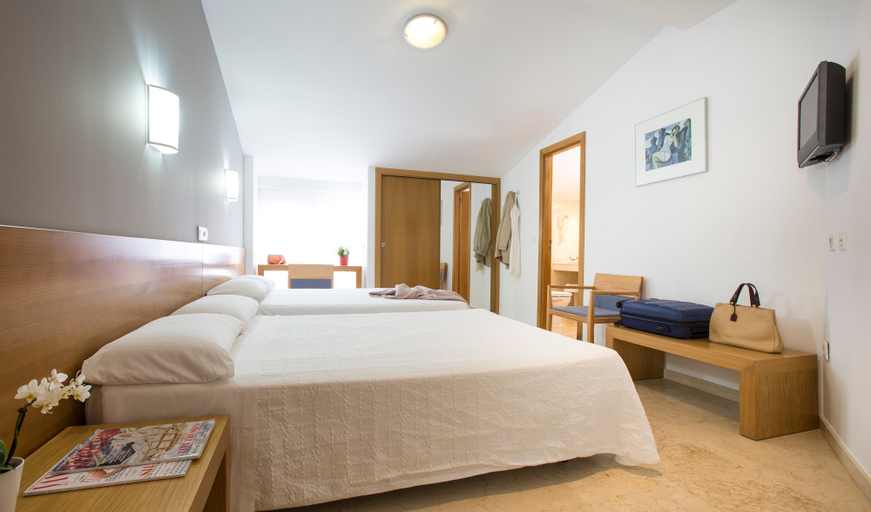 Bedroom 3, Casbah, Valencia