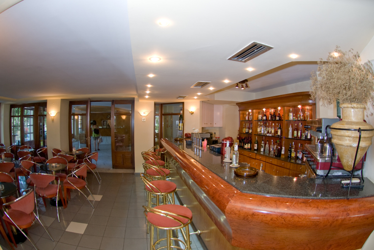 Food & Drinks 5, Brascos, Crete