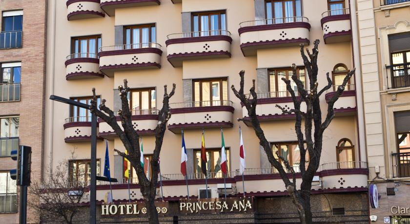 Exterior & Views 2, Hotel M.A. Princesa Ana, Granada