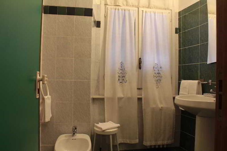 Bathroom 4, Hotel La Corte Porta Nuova, Torino