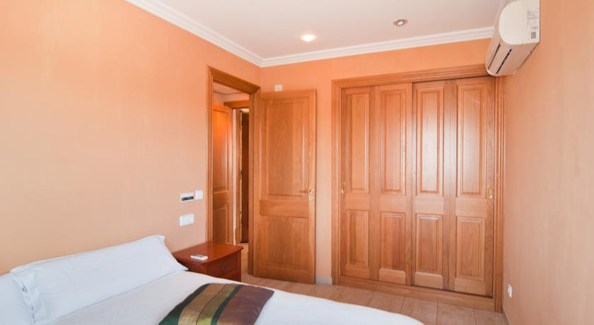 Others 5, Apartamentos Cala Figuera, Baleares