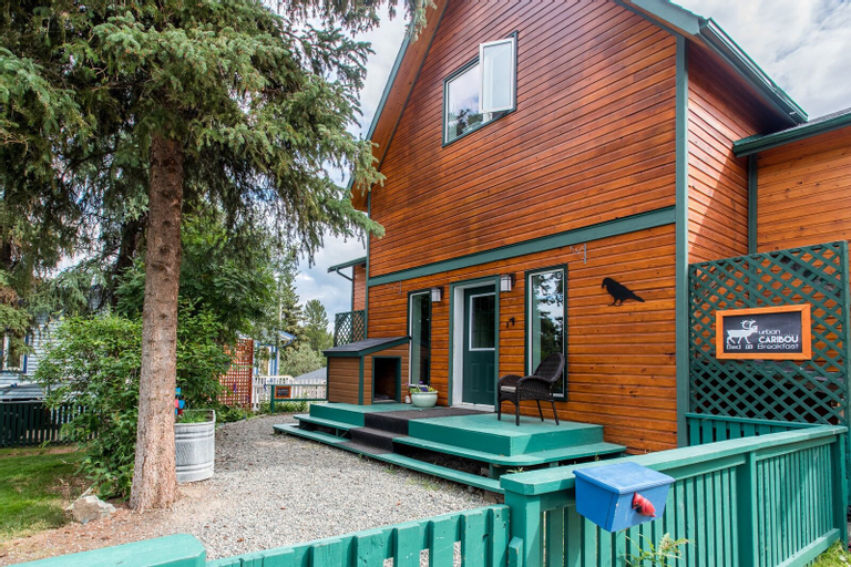 Urban Caribou Bed and Breakfast, Yukon