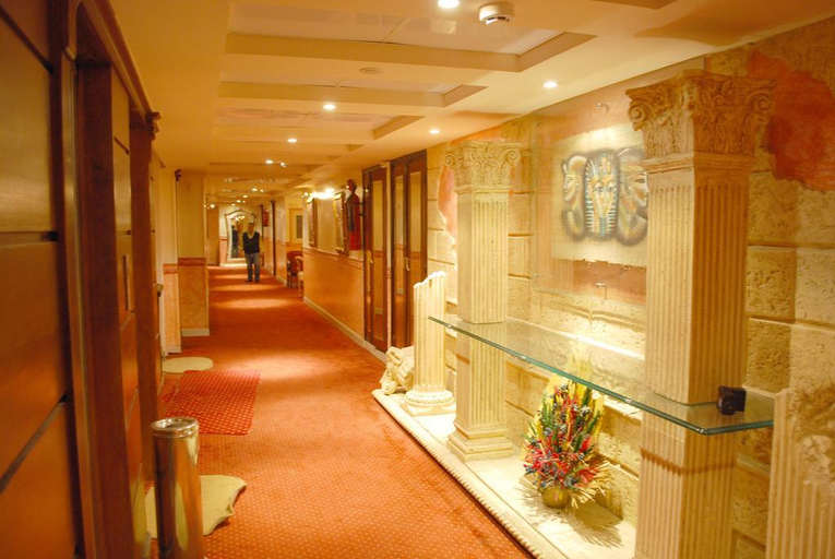 Public Area 3, Hor Moheb Hotel, Al-'Umraniyah